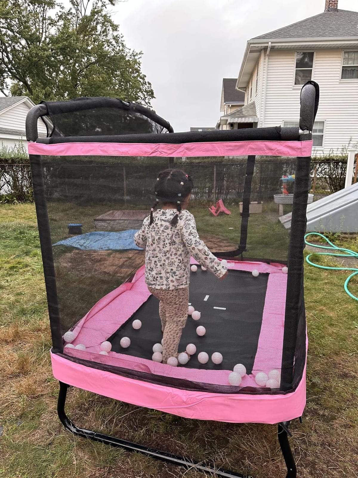 Giantex 6 FT Trampoline for Kids with Swing, Toddler Trampolines with Safety Enclosure Net, ASTM Approved, Rectangle Indoor & Outdoor Mini Kids Trampoline customer photo 1