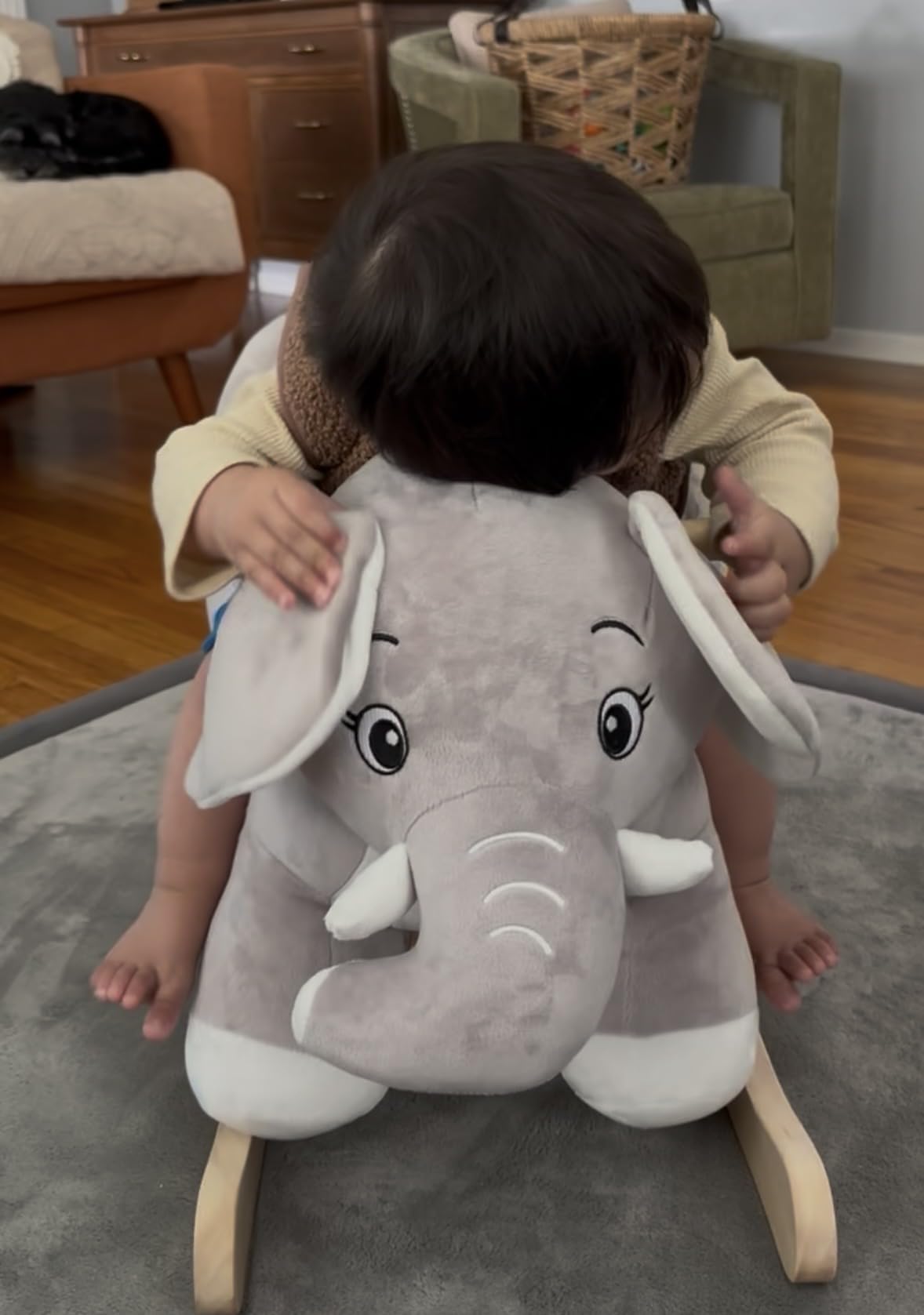 FUNLIO Bull Spring Rocking Horse for Kids 3-6, Wild Ride on Horse with Covered Spring & Sturdy Frame, Neighing & Galloping Sound for Pretend Play, Spring Horse Toys Gift, CPC & CE Certified customer photo 1