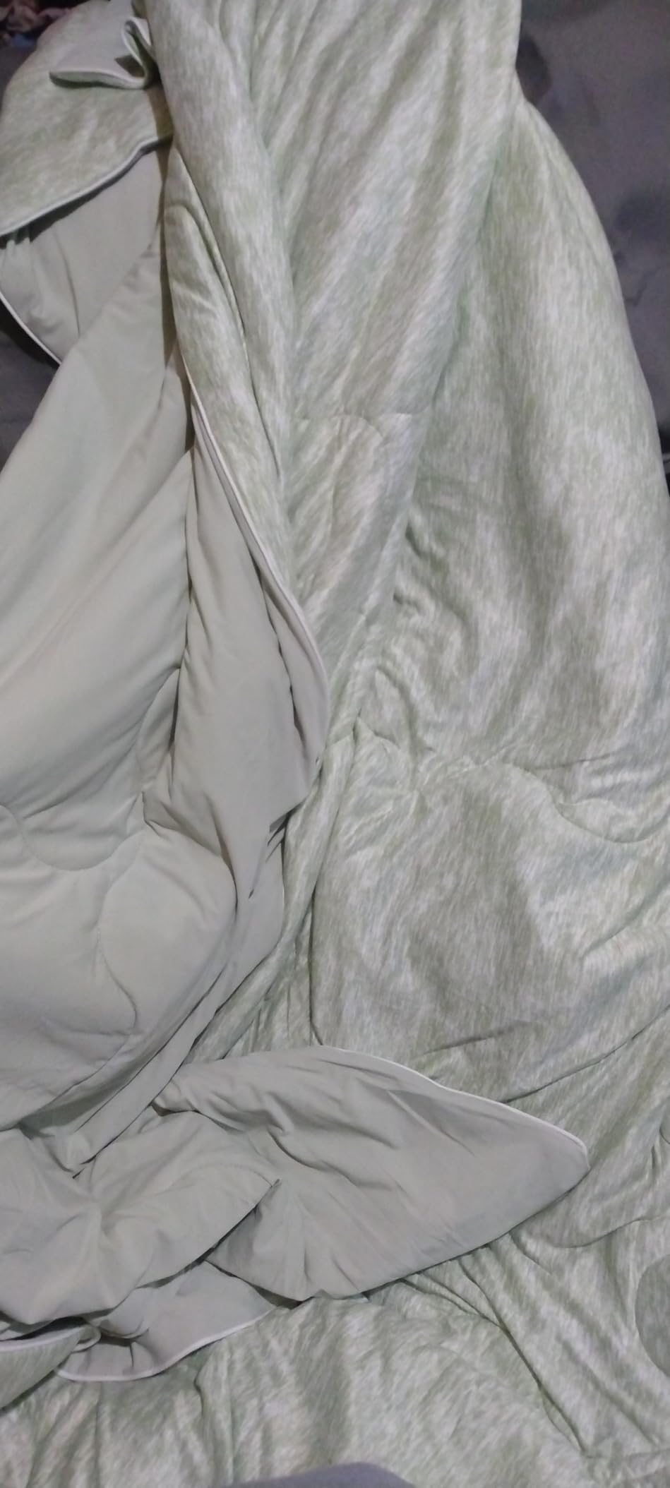 Snuggle Sac Cooling Comforter Queen Size – Q-Max 0.43 Striped Cooling Blanket for Hot Sleepers&Night Sweats, Light Breathable Summer Blanket, Dual-Sided Silk-Smooth, 90x90 Inches, Haze Blue customer photo 1