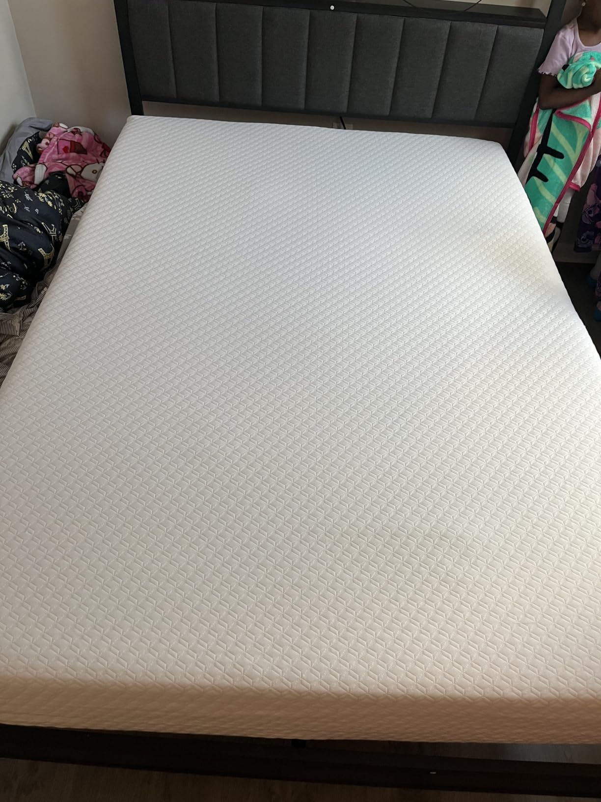 GAESTE Queen 12 Inch Hybrid Cooling Mattress, Medium Plush Feel customer photo 2