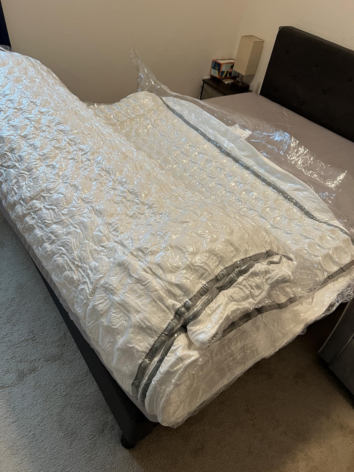 Avenco SyncDeep King Size Mattress 12 Inch, Firm Hybrid Cooling, Deep Sleep customer photo 2