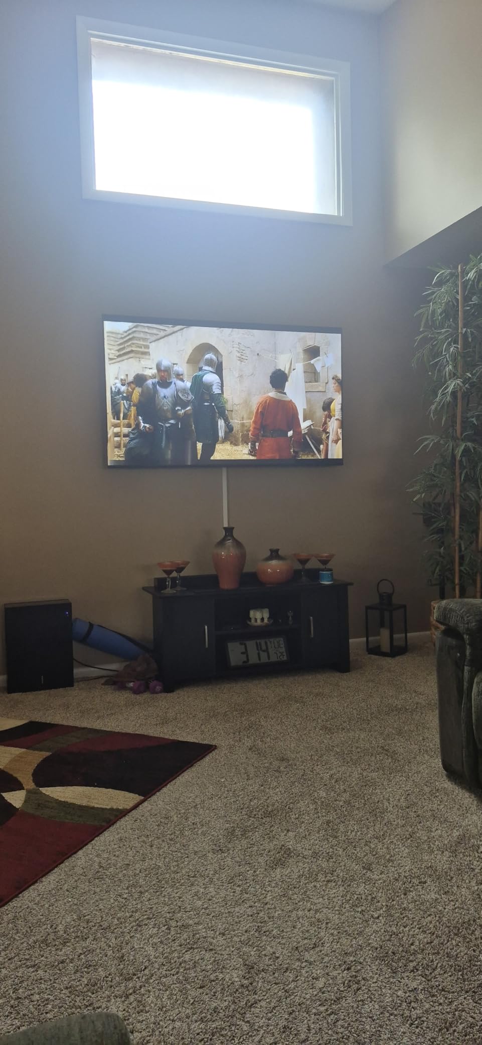 Samsung 75-Inch Class U8000H Series Crystal UHD, 4K, Smart TV, 2026 Model customer photo 2