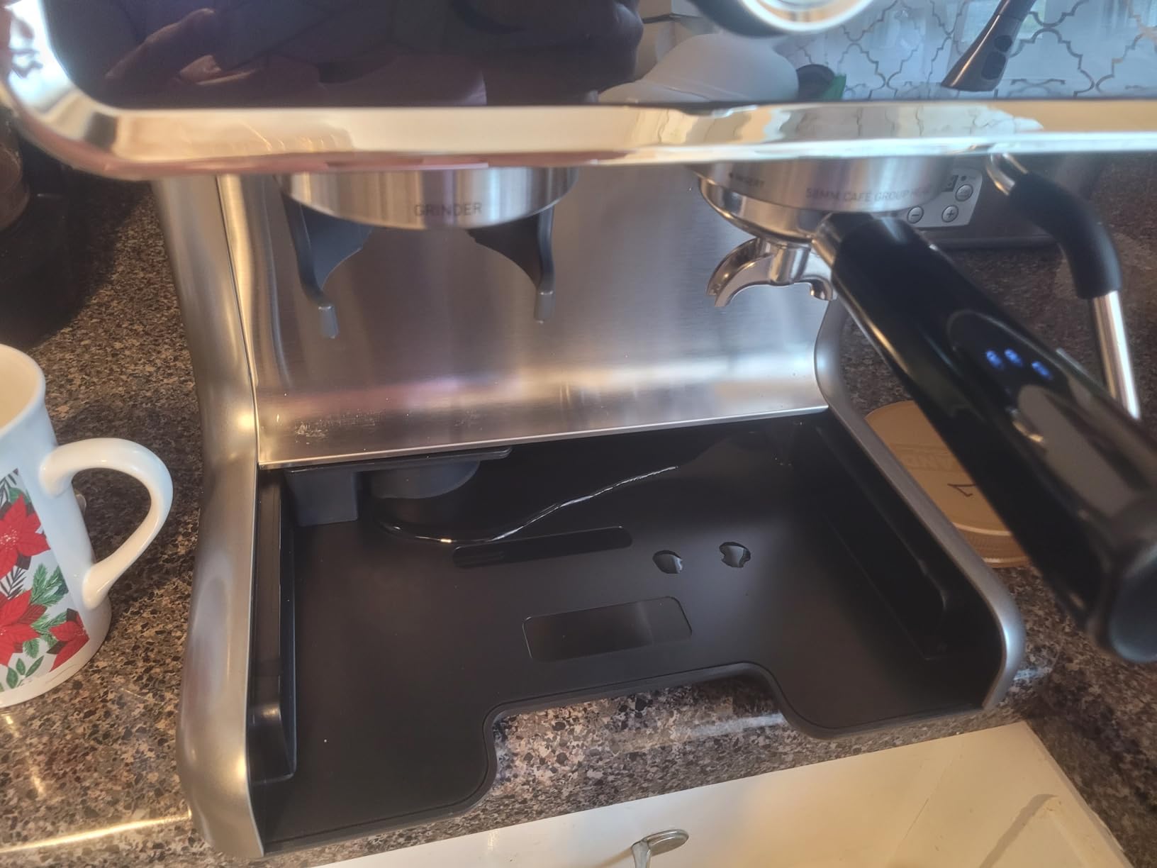 EUHOMY Automatic Espresso Machine with Built-in Grinder and Milk Frother customer photo 1